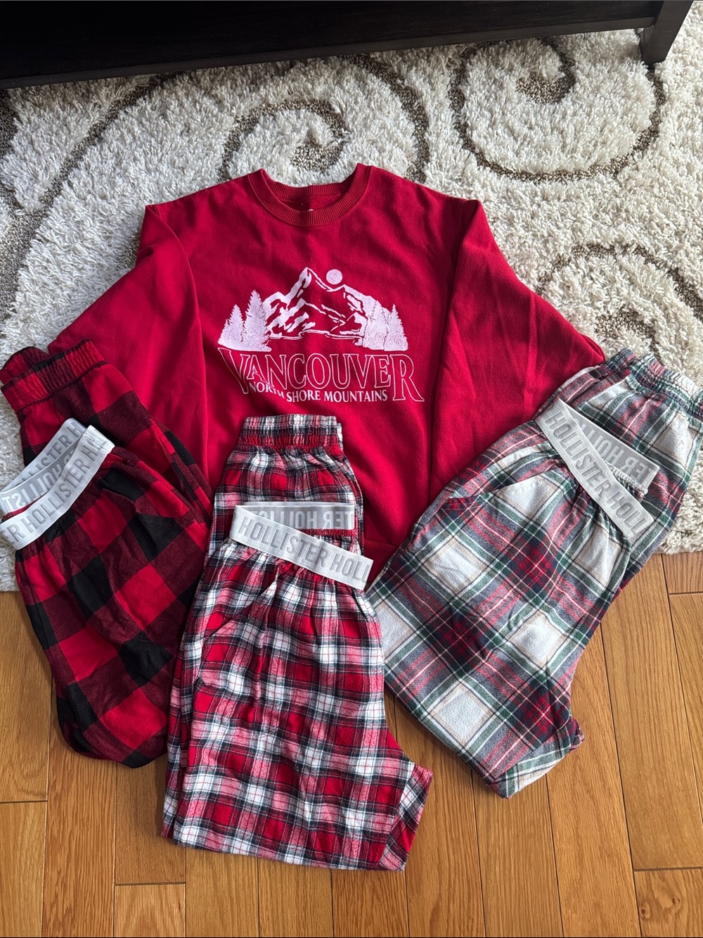 XS Hollister Bundle